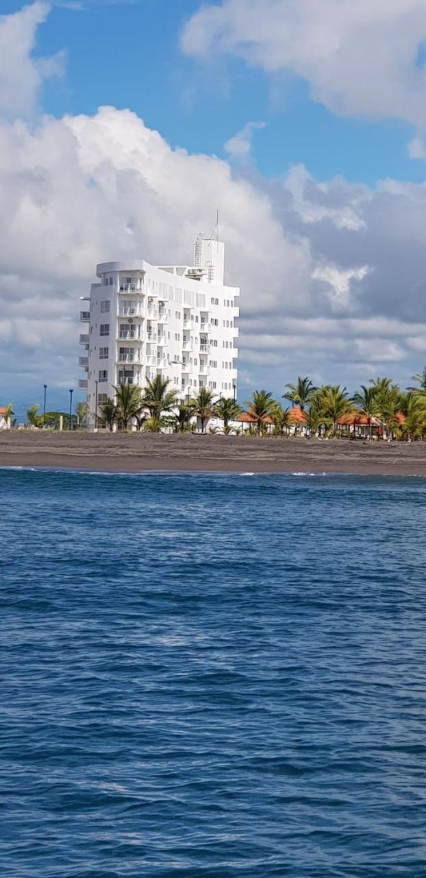 Playa La Barqueta , Las Olas Tower Front David Bagian luar foto